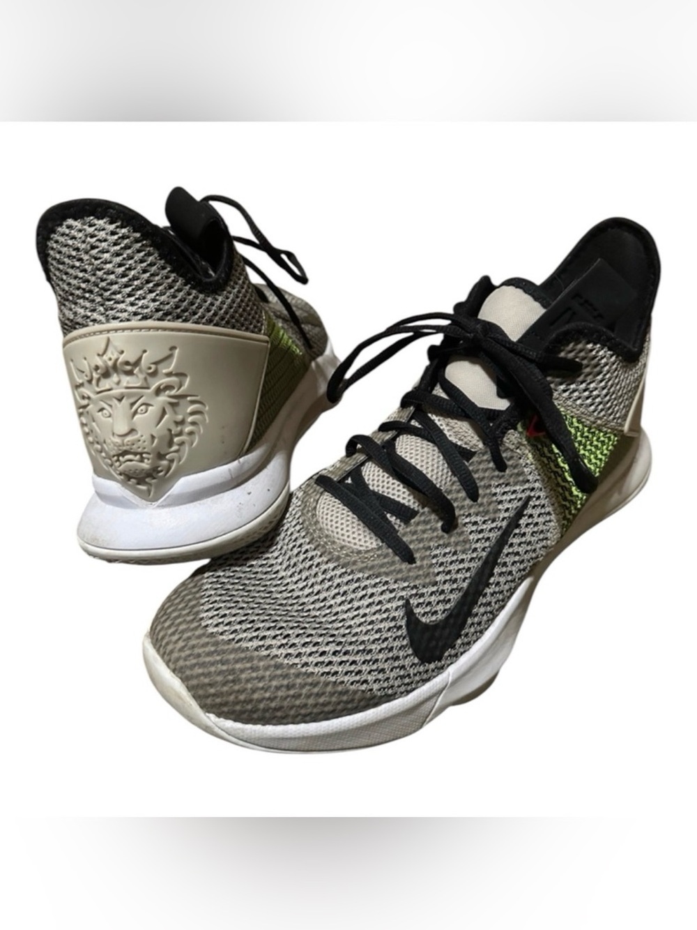 Nike LeBron Witness 4 Basketball Shoes Men’s Size 10 White Black Volt BV7427-200
